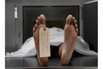 வீட்டில் பிணமாகக் கிடந்த பிரபல நடிகர் - திரையுலகினர் அதிர்ச்சி