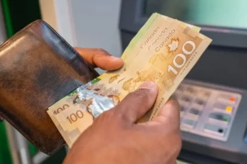 கனடாவில் கடன் செலுத்த தவறுவோர் எண்ணிக்கை அதிகரிப்பு