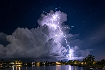 ප්‍රදේශ රැසකට තද වැසි...මුහුදු ප්‍රදේශයේ ධීවරයන්ටද විශේෂ දැනුම්දිමක්...