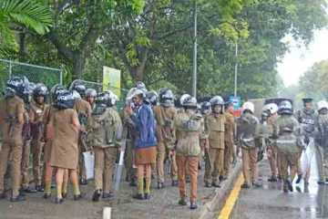 சனல் 4 இக்கு எதிராக கொழும்பில் ஆர்ப்பாட்டம்