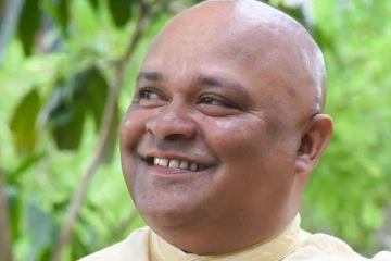 முன்னாள் அமைச்சர் எஸ்.பி. திசாநாயக்கவின் சகோதரர் கைது