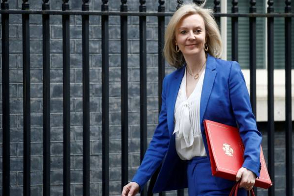 பிரித்தானிய பிரதமர் லிஸ் டிரஸுக்கு ஏற்பட்டுள்ள நெருக்கடி! | Uk Pm Liz Truss Crisis Conservative Mps Insisted