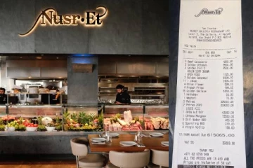 ஒருவேளை இரவு உணவு ஒரு கோடியே 13 லட்சம் ரூபாய் மட்டுமே - அதிர்ந்து போன நெட்டிசன்கள்