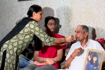 குஜராத் தொடர்பு; பட்டாசு வெடித்து கொண்டாடும் மக்கள் - யார் இந்த சுனிதா வில்லியம்ஸ்?