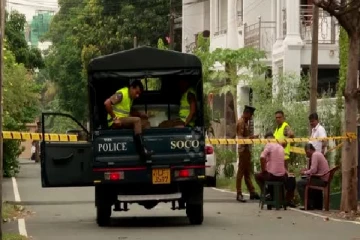 இசை கலைஞர் ஒருவர் வீதியில் சடலமாக மீட்பு