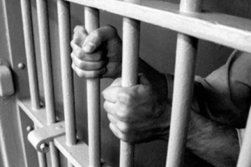 வைத்தியசாலையில் அனுமதிக்கப்பட்ட சிறைக் கைதி உயிரிழப்பு