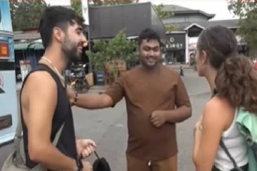 இலங்கையில் நேர்ந்த நெகிழ்ச்சி சம்பவம் ; சுற்றுலா பயணியின் மனதை வென்ற உள்ளூர்வாசி