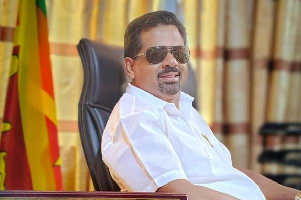 குச்சவெளி சபைத் தலைவர் முபாரக், அவரது பிரத்தியேக சாரதி ஆகியோருக்கு விளக்கமறியல் | Chairman Of Trincomalee Kuchavali Pradeshiya Sabha