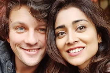 41 வயசுன்னா நம்பவே முடியாது.. கணவருடன் செம ரொமான்ஸாக புகைப்படம் வெளியிட்ட ஷ்ரேயா!