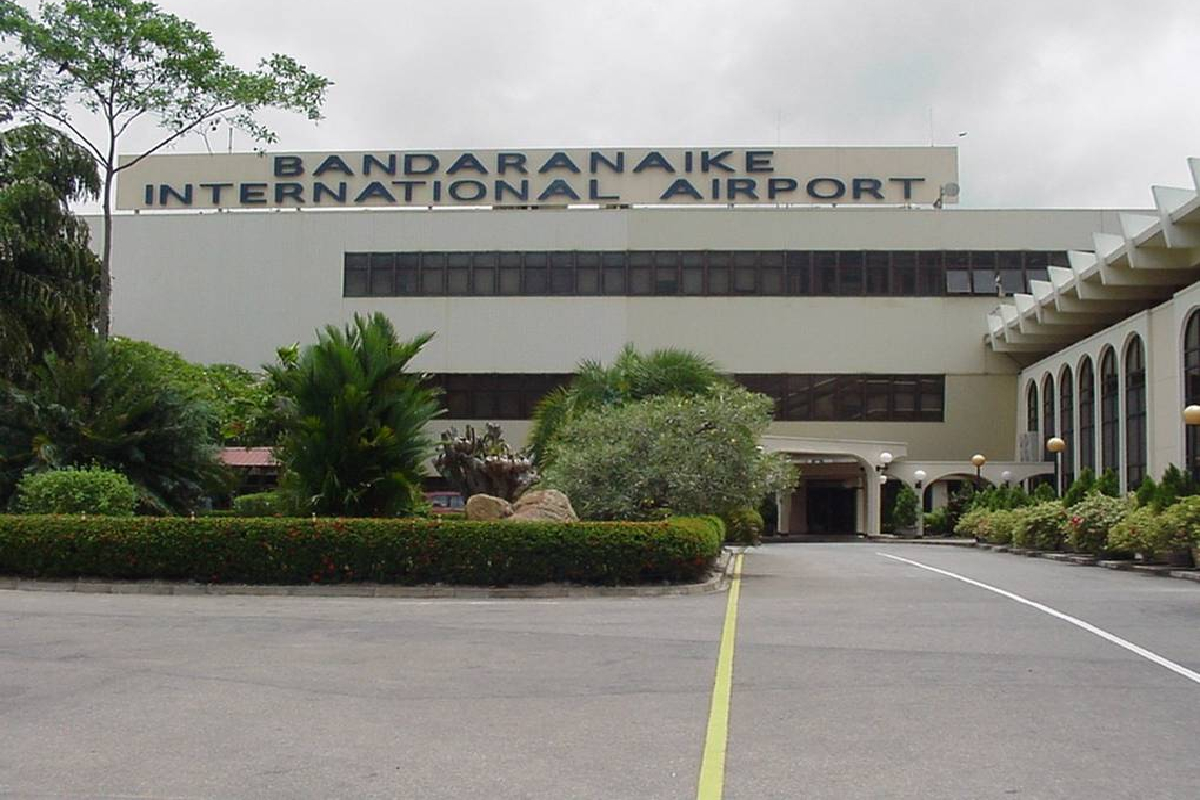 வெளிநாடொன்றில் சிறைவைக்கப்பட்டுள்ள ஆறு இலங்கை கடற்றொழிலாளர்கள் விடுதலை | Six Sri Lankan Fishermen Freed Bangladesh Custody