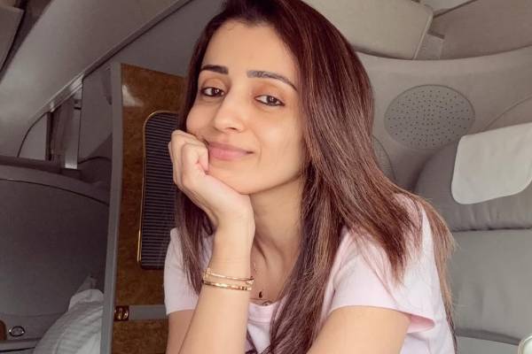 விஜய் - திரிஷா விவகாரம்!! நயினார் சேர்ந்திருப்பது அசிங்கக் கூடாராம்!! பிரபலம் காட்டம்... | Vijay Trisha Krishnan Remark Row Nainar Nagendran விஜய் - திரிஷா விவகாரம்!! நயினார் சேர்ந்திருப்பது அசிங்கக் கூடாராம்!! பிரபலம் காட்டம்... | Vijay Trisha Krishnan Remark Row Nainar Nagendran