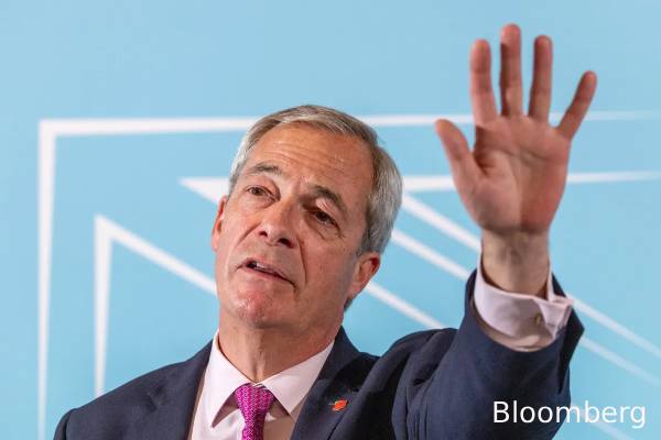 பிரித்தானியாவை மீண்டும் ஐரோப்பிய ஒன்றியத்துடன் இணைக்க முயற்சி: பிரதமர் மீது குற்றச்சாட்டு | Starmer Face Accusation Tries To Join Uk With Eu