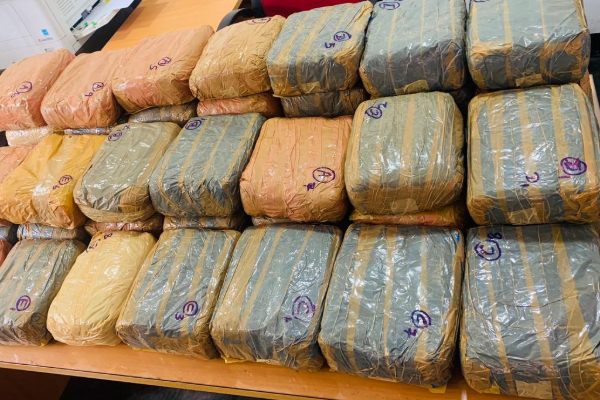 பேரிடரிலும் அடங்காத மன்னார் போதைபொருள் வியாபாரிகள்! | Mannar Drug Dealers Not Deterred By Disaster