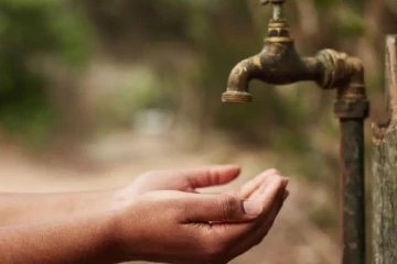 சில பகுதிகளுக்கு அவசர நீர் வெட்டு