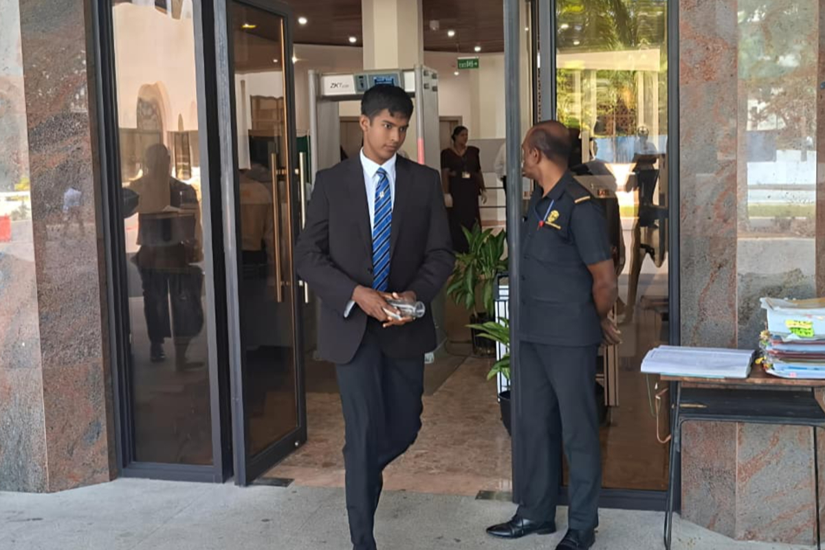 சுரேஷ் சலே மனுவுக்கு எதிராக நீதிமன்றம் பிறப்பித்துள்ள உத்தரவு | Hearing On Suresh Saleh S Petition சுரேஷ் சலே மனுவுக்கு எதிராக நீதிமன்றம் பிறப்பித்துள்ள உத்தரவு | Hearing On Suresh Saleh S Petition