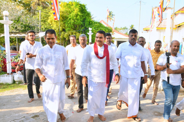 நாமல் ராஜபக்க்ஷ இல்லத்தில் விசேட பிரார்த்தனை! | Special Prayer Namal Rajapaksa Residence Tsunami