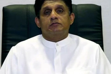 නිදහස ලැබු රන්ජන් රාමනායක පාර්ලිමේන්තුවට එන හැටි විපක්ෂනායකවරයා කියයි..