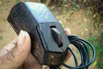 தேங்காய் சிரட்டையில் Mouse; இலங்கையரின் வியக்கவைத்த புகைப்படம்!