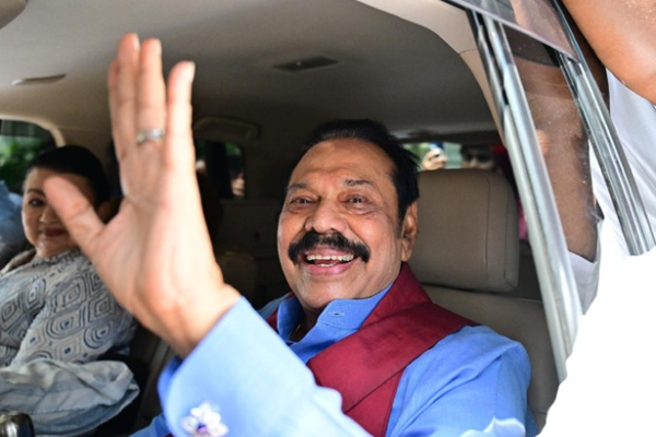 மூட்டை முடிசுக்களை கட்டும் மற்றுமொரு முன்னாள் ஜனாதிபதி | Maithri Getting Ready To Vacate From Residence