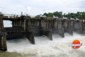 ආරක්ෂිත පියවරක් ලෙස උල්හිටිය ජලාශය වාන් දොරටු තුනක් විවර කරයි - ජනතාවට දැනුම්දීමක්