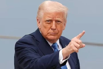 தாமாகவே வெளியேறும் புலம்பெயர்ந்தோருக்கு உதவித்தொகை அளிக்க ட்ரம்ப் நிர்வாகம் முடிவு