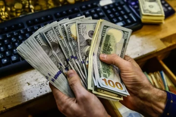 இலங்கையில் டொலர் பெறுமதியில் ஏற்பட்ட மாற்றம்