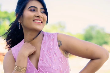 குக் வித் கோமாளி திவ்யா துரைசாமியின் லேட்டஸ்ட் போட்டோஷூட்