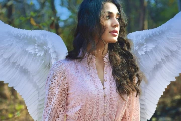 நடிகை க்ரித்தி ஷெட்டியின் கியூட் புகைப்படங்கள்