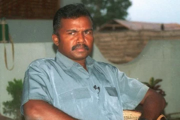 முக்கிய சண்டை பற்றி 21 வருடங்கள் கடந்து வாய்திறக்கும் கருணா