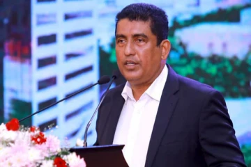 ஜோன்ஸ்டன் பெர்னாண்டோ தலைமறைவு - பொலிஸார் தீவிர தேடுதல்