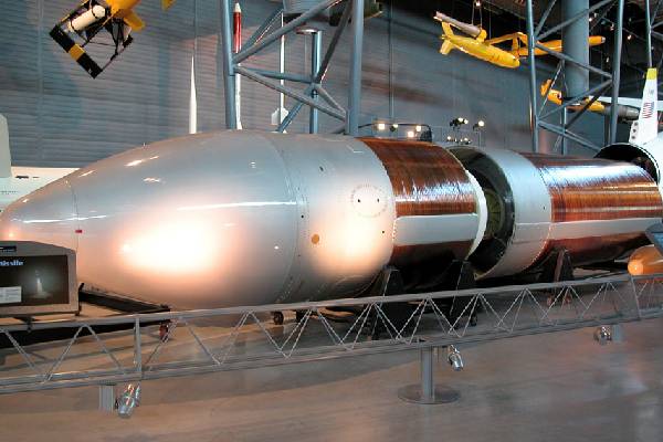 கதிரியக்க சுனாமியால் நகரங்களை அழிக்கும் ஆயுதம்... சோதனை வெற்றி என புடின் அறிவிப்பு | Swamp Cities With Radioactive Tsunami