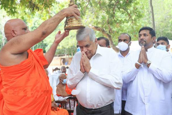 நாட்டை நிச்சயம் ஜனாதிபதி ரணில் கட்டியெழுப்புவார்! தம்மரதன தேரர் நம்பிக்கை | President Ranil Will Surely Build The Country