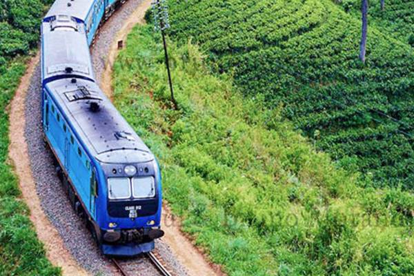 மலையகத்திற்கான 42 தொடருந்து சேவைகள் இரத்து | 42 Train Services To Uplands Cancelled