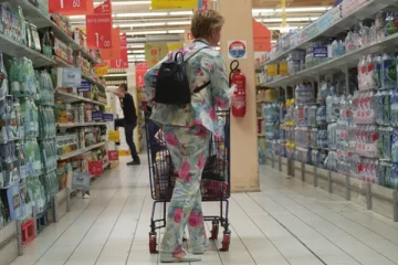 கடையில் குளிர்சாதனம் உள்ளதா;  பிரான்ஸில் விடுக்கப்பட்ட எச்சரிக்கை!