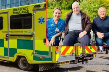 ஆம்புலன்ஸ் சாரதிக்கு வழியில் ஏற்பட்ட மாரடைப்பு: நோயாளி - தாதியின் நெகிழ்ச்சி செயல்!