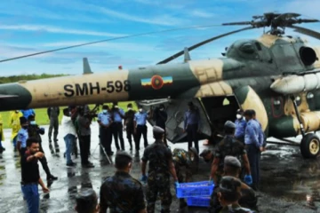 “ගුවන් හමුදාව අක්කර 495කට ගුවනින්ම වැඩේ දෙයි” – පරිසරවේදීන්ට මේවා පේන්නේ නැද්ද? (PHOTOS)