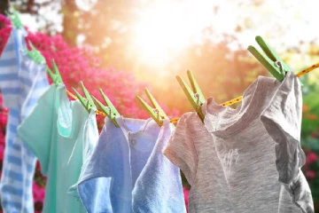 துவைத்த துணிகளை வெயிலில் உலர வைக்க சென்ற பெண்ணுக்கு நேர்ந்த கதி