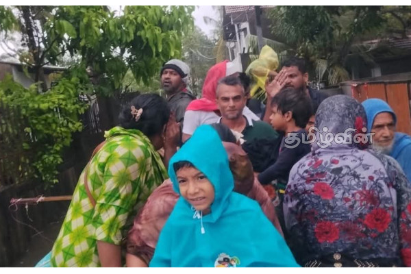 நீர்கொழும்பில் பல இடங்கள் வெள்ளத்தில் மூழ்கின! | Many Areas In Negombo Flooded