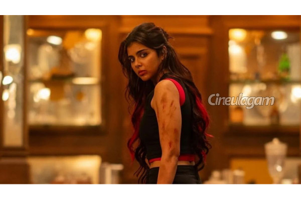 ஒருவழியாக வந்தது Industry Hit கல்யாணி பிரியதர்ஷனின் லோகா Chapter 1 ஓடிடி ரிலீஸ் தேதி... | Kalyani Priyadarshan Lokah Chapter 1 Ott Release ஒருவழியாக வந்தது Industry Hit கல்யாணி பிரியதர்ஷனின் லோகா Chapter 1 ஓடிடி ரிலீஸ் தேதி... | Kalyani Priyadarshan Lokah Chapter 1 Ott Release