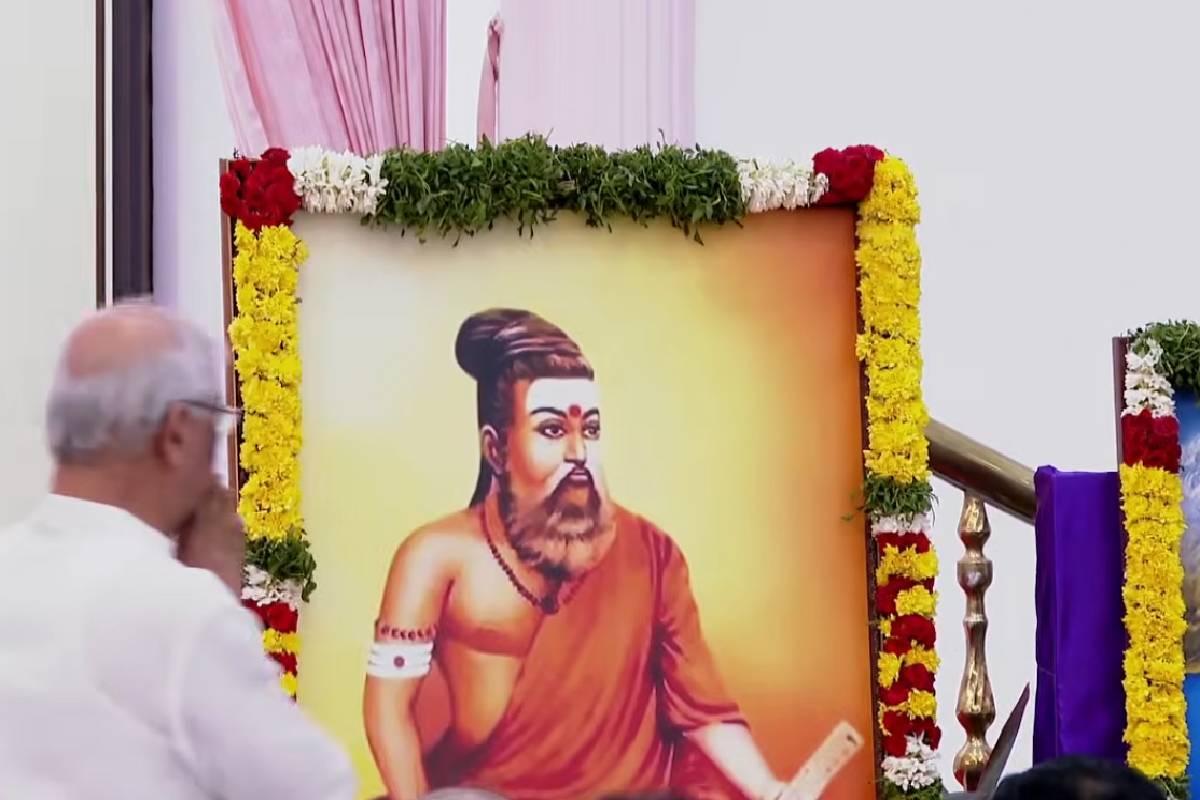 மீண்டும் திருவள்ளுவருக்கு காவி உடை - தவெக அரசு எதிர்வினையாற்றுமா? | Will Tvk Govt To React Saffron Thiruvalluvar Issue