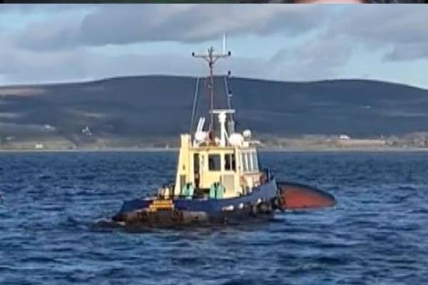 750 அகதிகளுடன் பயணித்த படகு கவிழ்ந்து கோர விபத்து | A Boat Carrying 750 Refugees Sinks In Greece