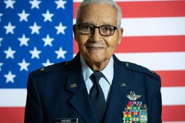 102 வயது அமெரிக்க போர் விமானி மரணம்