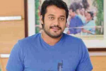 3வது முறையாக திருமணம் செய்துகொண்ட பிரபல தமிழ் சினிமா நடிகர்... புதிய ஜோடியின் போட்டோ