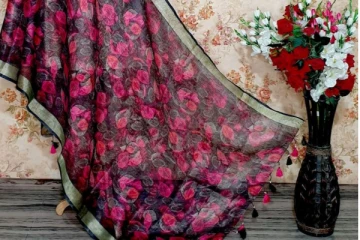 பெண்களுக்கு பேரழகு சேர்க்கும் துப்பட்டா!  பலருக்கு தெரியாத ரகசியம்