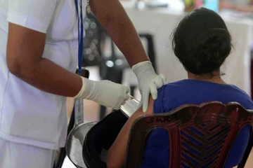 திங்கட் கிழமை முதல் கர்ப்பிணி தாய்மாருக்கு கோவிட் தடுப்பூசி