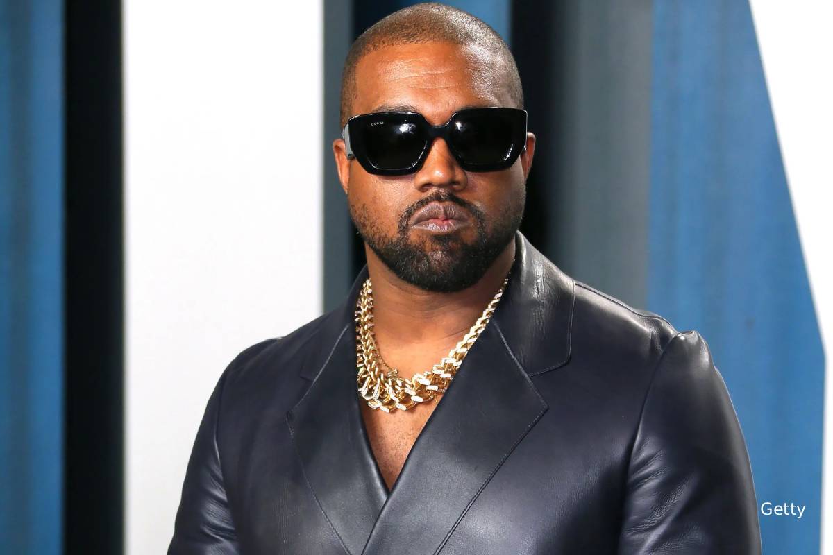 பிரபல அமெரிக்க ராப் இசைக்கலைஞருக்கு பிரான்ஸ் எதிர்ப்பு | Kanye West Face Opposition From France Mayor