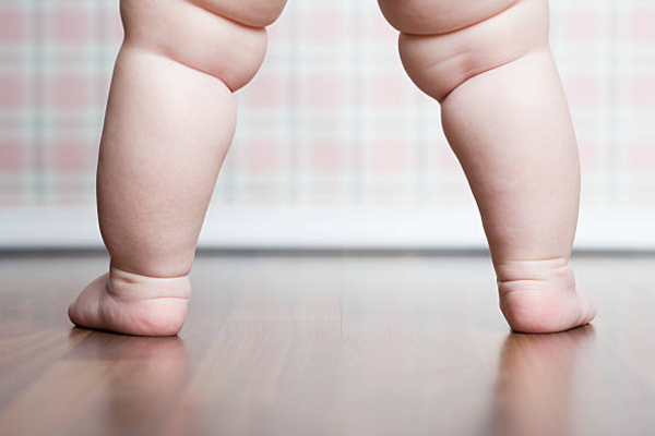 இரண்டரை வயது குழந்தை ஆற்றில் விழுந்து உயிரிழப்பு | Child Fell Into The River And Died