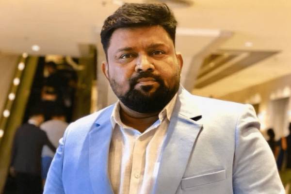 பைத்தியகாரி போன்று சித்திர்க்கப்பட்டேன், கோபிநாத்தை வர சொல்லுங்க.. நியாயம் கேட்கும் நடிகை | Actress Ammu About Stray Dogs Issue Neeya Naana