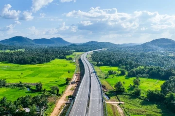 மத்திய அதிவேக வீதி மக்கள் பாவனைக்கு