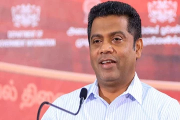 சுரேஷ் சலே வாயால் மட்டுமே சாப்பிடவில்லை; அமைச்சர் நளிந்த ஜயதிஸ்ஸ